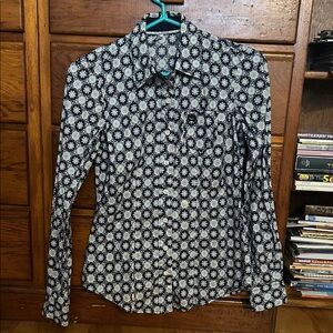 Cinch Woman’s Floral Patterned Shirt - Black and White